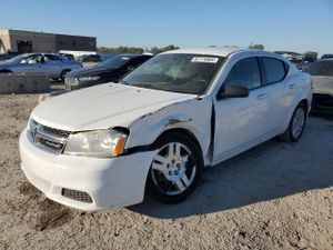 Dodge Avenger SE 2.4L 4 2013