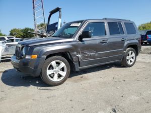 Jeep Patriot LATITUDE 2.4L 4 2014