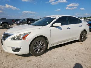 Nissan Altima 2.5 2.5L 4 2015