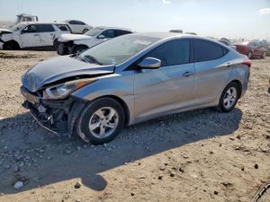 Hyundai Elantra SE 1.8L 4 2015