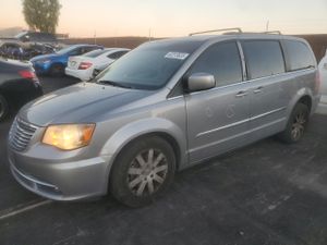 Chrysler Town & Country TOURING 3.6L 6 2013