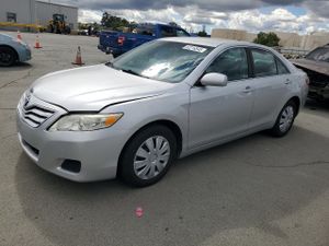 Toyota Camry BASE 2.5L 4 2010