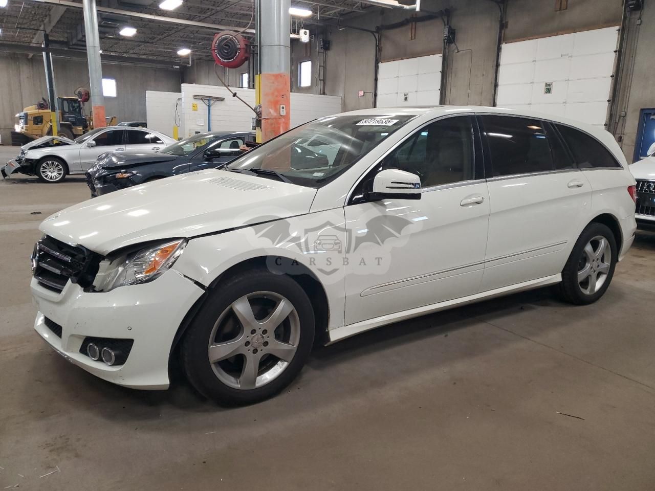 Mercedes-Benz R 350 4MATIC 3.5L 6 2011