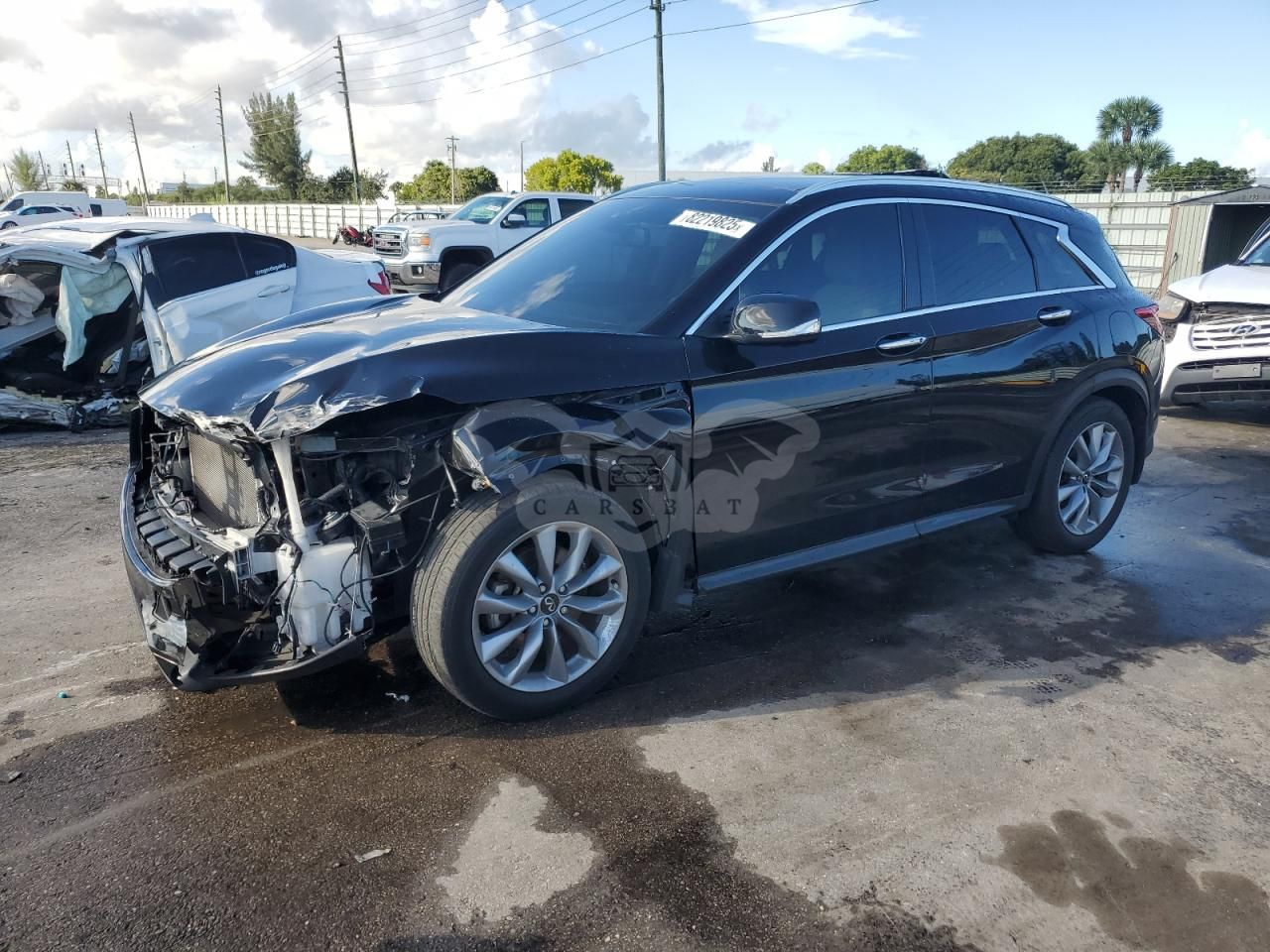 Infiniti QX50 ESSENTIAL 2.0L 4 2021