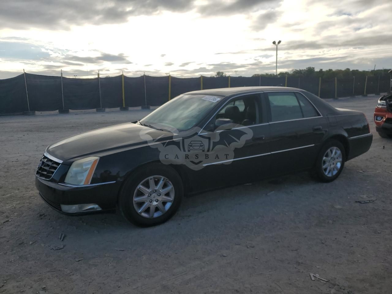 Cadillac DTS PREMIUM COLLECTION 4.6L 8 2011