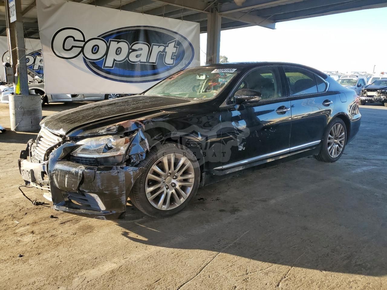 Lexus LS 460 4.6L 8 2015
