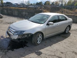 Ford Fusion SE 2.5L 4 2012