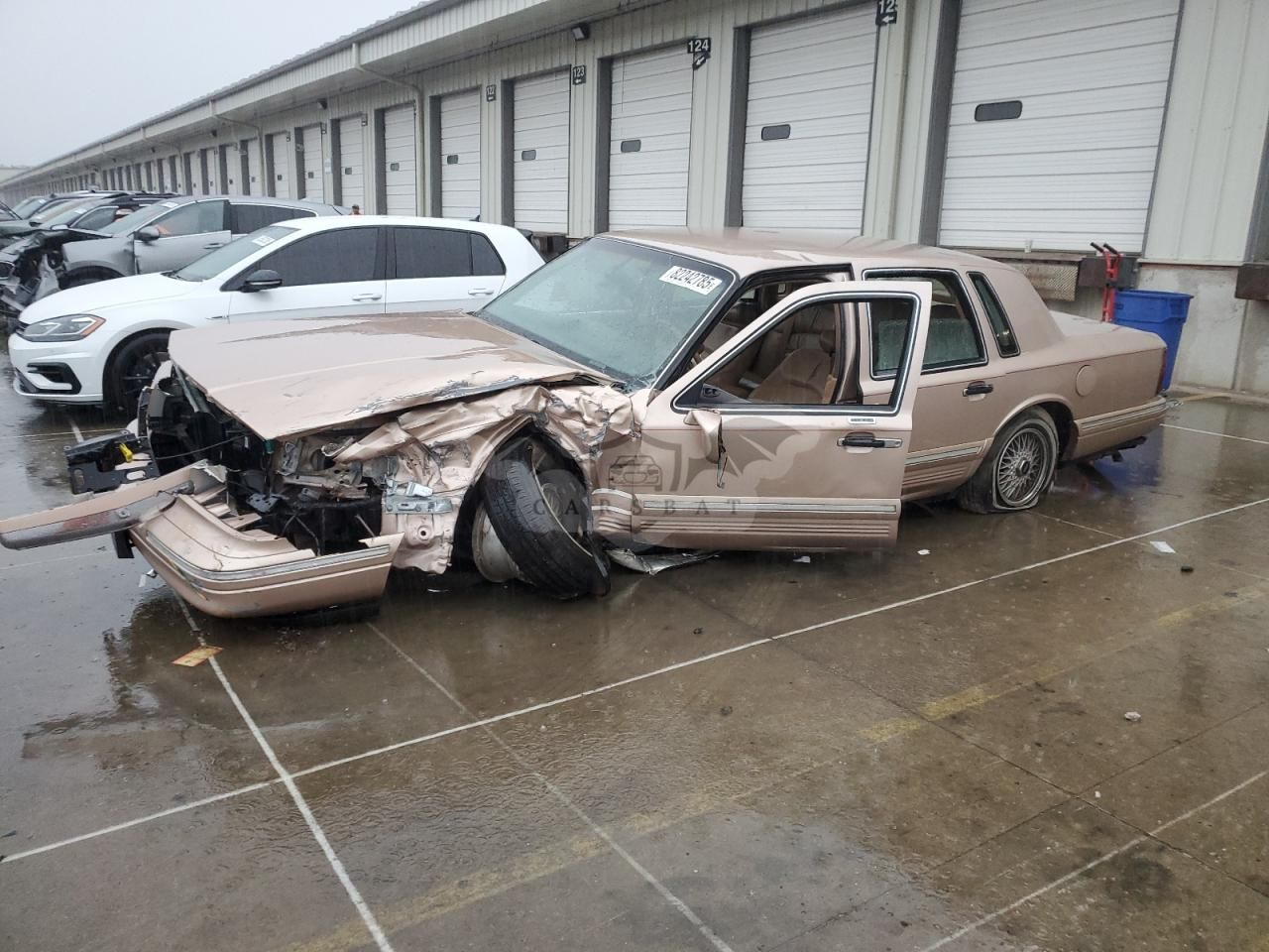Lincoln Town Car SIGNATURE 4.6L 8 1996