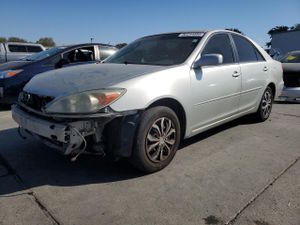 Toyota Camry LE 2.4L 4 2002