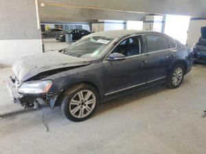 Volkswagen Passat SEL 2.5L 5 2012