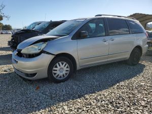 Toyota Sienna CE 3.3L 6 2005