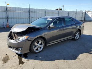 Toyota Camry BASE 2.5L 4 2012