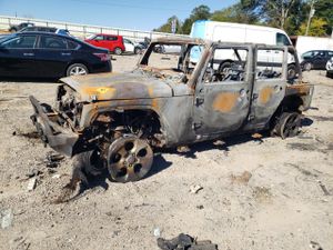 Jeep Wrangler SAHARA 3.8L 6 2011