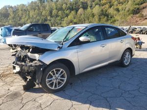 Ford Focus SE 2.0L 4 2015