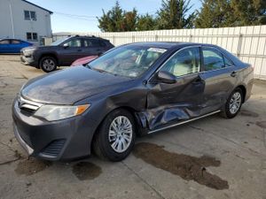 Toyota Camry L 2.5L 4 2014