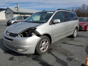 Toyota Sienna XLE 3.3L 6 2004