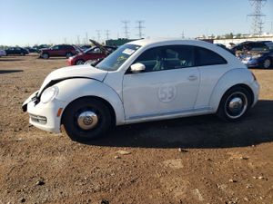 Volkswagen Beetle 2.5L 5 2013