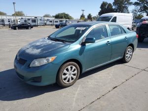 Toyota Corolla BASE 1.8L 4 2010