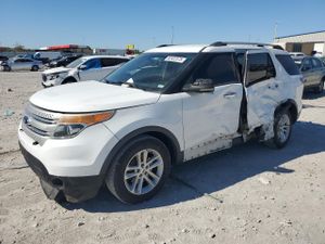 Ford Explorer XLT 3.5L 6 2013
