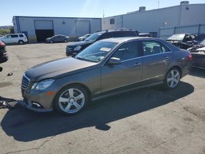 Mercedes-Benz E 350 3.5L 6 2011