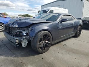 Chevrolet Camaro SS 6.2L 8 2015