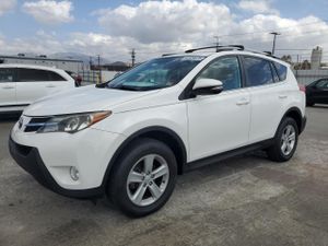 Toyota Rav4 XLE 2.5L 4 2014
