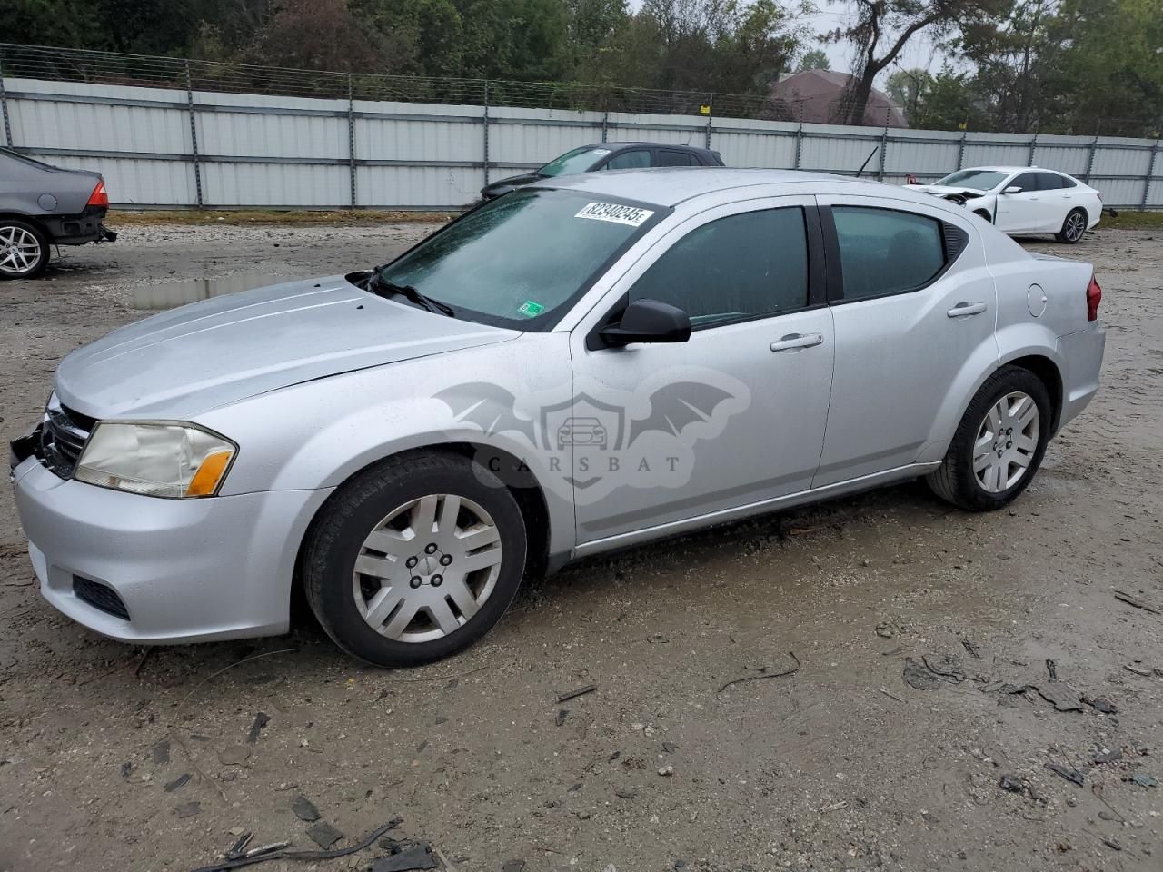 Dodge Avenger SE 2.4L 4 2012