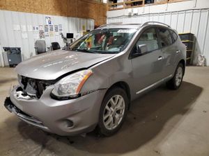 Nissan Rogue S 2.5L 4 2012