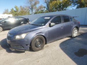 Chevrolet Cruze LS 1.8L 4 2014