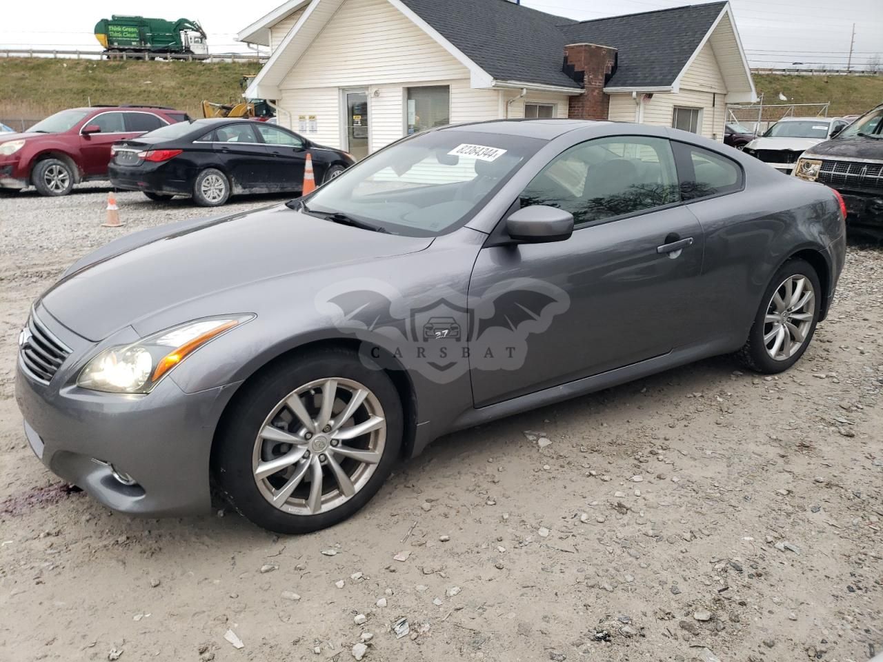 Infiniti Q60 3.7L 6 2014
