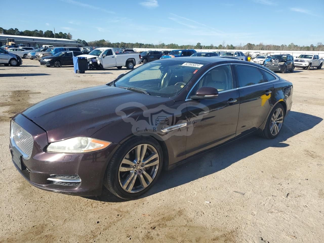 Jaguar XJ 5.0L 8 2011
