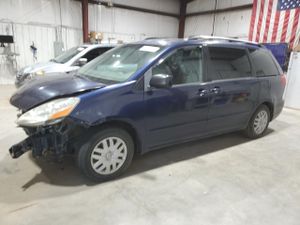Toyota Sienna CE 3.5L 6 2007