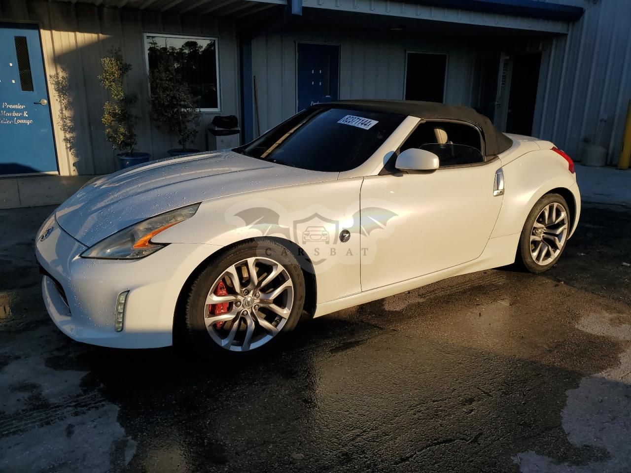 Nissan 370z BASE 3.7L 6 2013