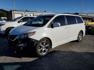 Toyota Sienna SPORT 3.5L 6 2012