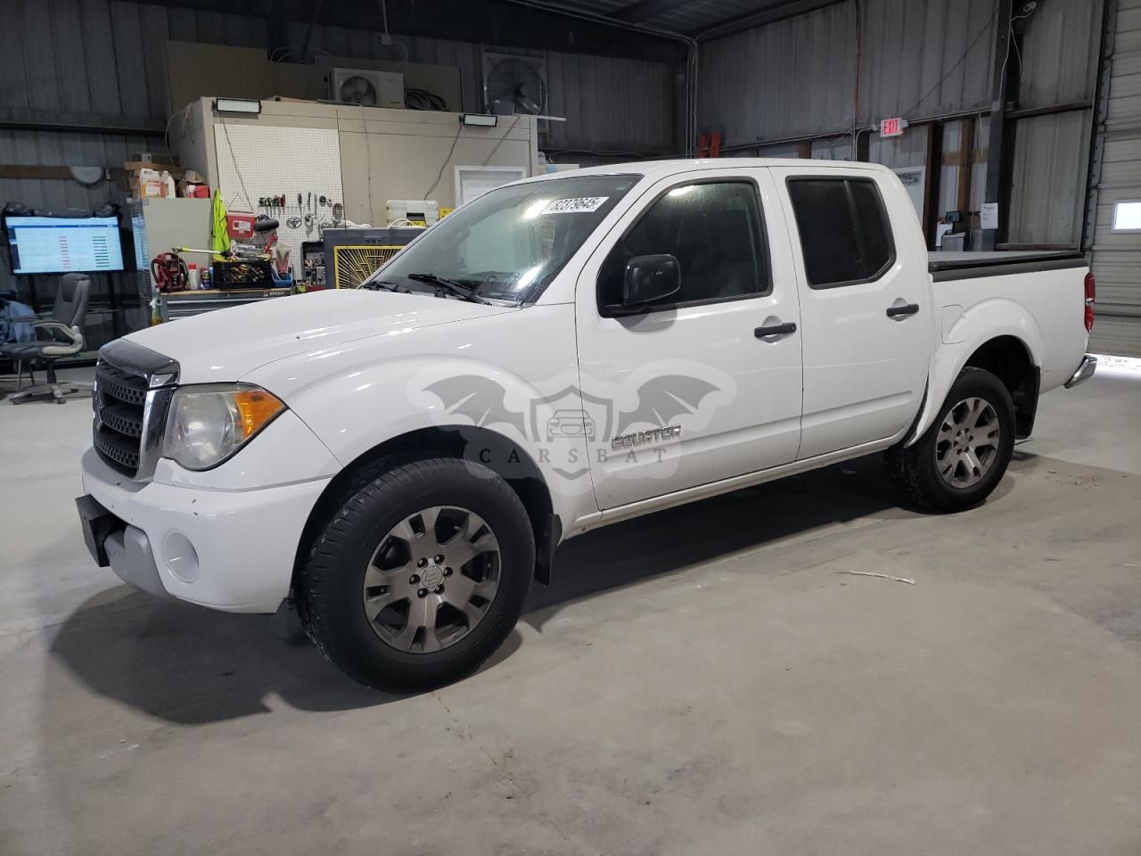 Suzuki Equator SPORT 4.0L 6 2012