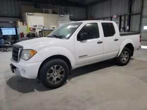 Suzuki Equator SPORT 4.0L 6 2012