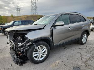 Kia Sorento LX 2.4L 4 2015