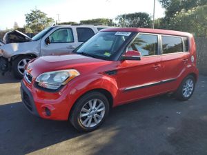 Kia Soul + 2.0L 4 2012