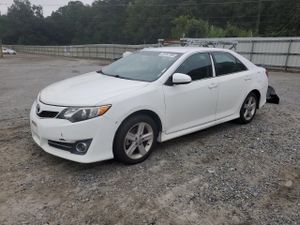Toyota Camry L 2.5L 4 2014
