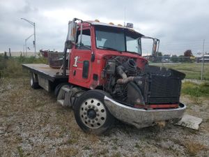 Peterbilt 330/337/348 6.7L 6 2013