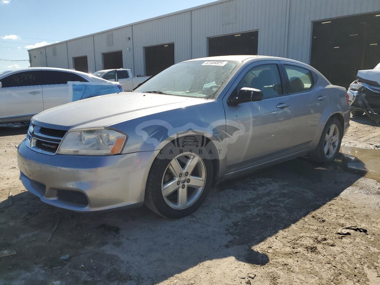 Dodge Avenger SE 2.4L 4 2013