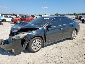 Toyota Avalon HYBRID 2.5L 4 2014