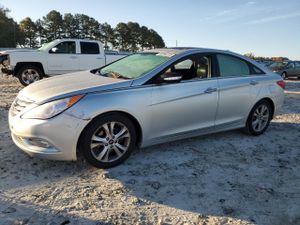 Hyundai Sonata SE 2.4L 4 2011