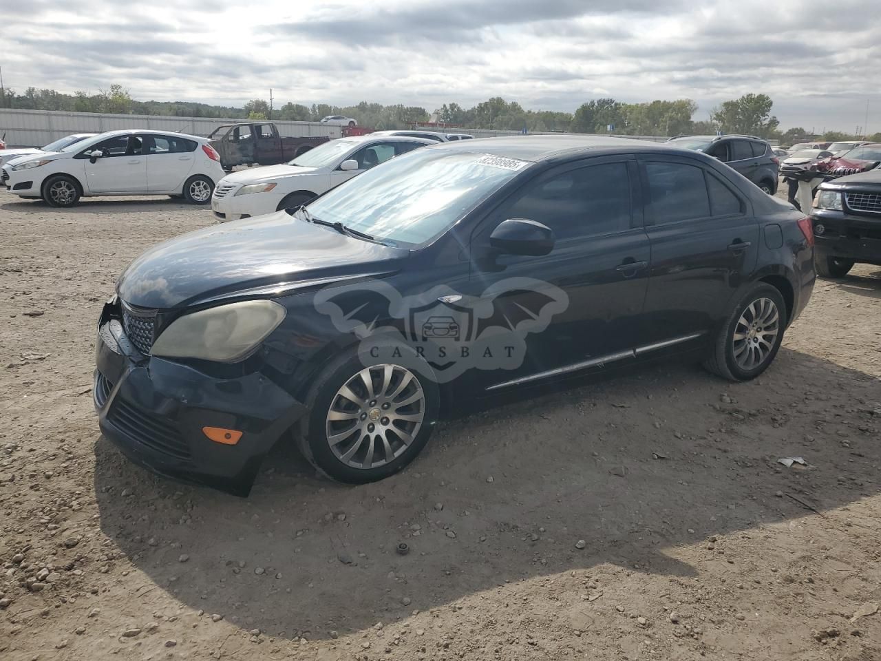 Suzuki Kizashi SE 2.4L 4 2013