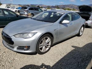 Tesla Model S 2014