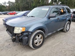 Ford Escape XLT 2.5L 4 2010