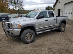 Dodge RAM ST 5.7L 8 2006
