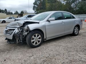 Toyota Camry BASE 2.5L 4 2011