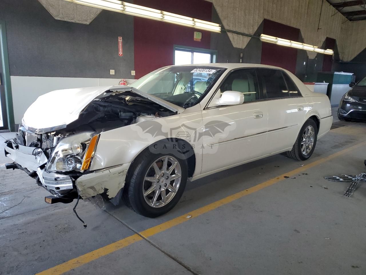 Cadillac DTS LUXURY COLLECTION 4.6L 8 2011