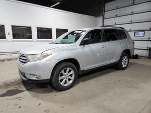 Toyota Highlander BASE 3.5L 6 2013